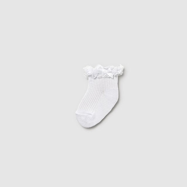MAYORAL Newborn Dress Socks White with lace ruffle trim shown laid flat