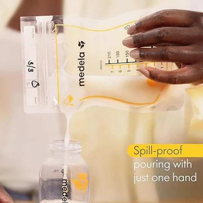 Medela Easy Pour breast milk storage bags, 50-pack, spill-proof with one-handed pouring, MEDELA brand.