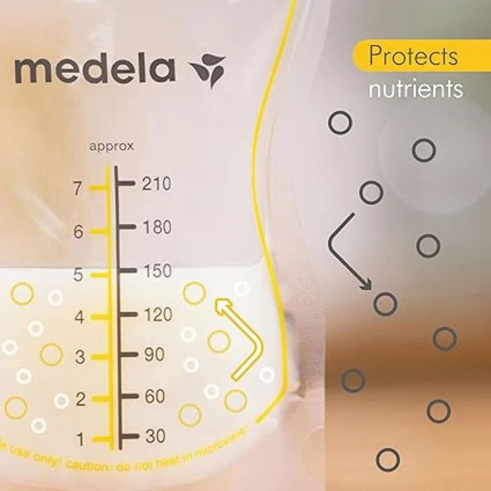 Medela Easy Pour disposable breast milk storage bags, 50-pack with measurement scale and yellow accents