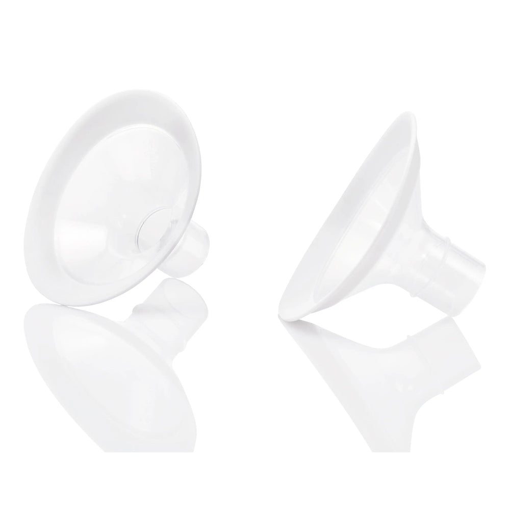 Medela Flex Breast Shield set in clear silicone with wide-mouth openings, shown as two shields.
