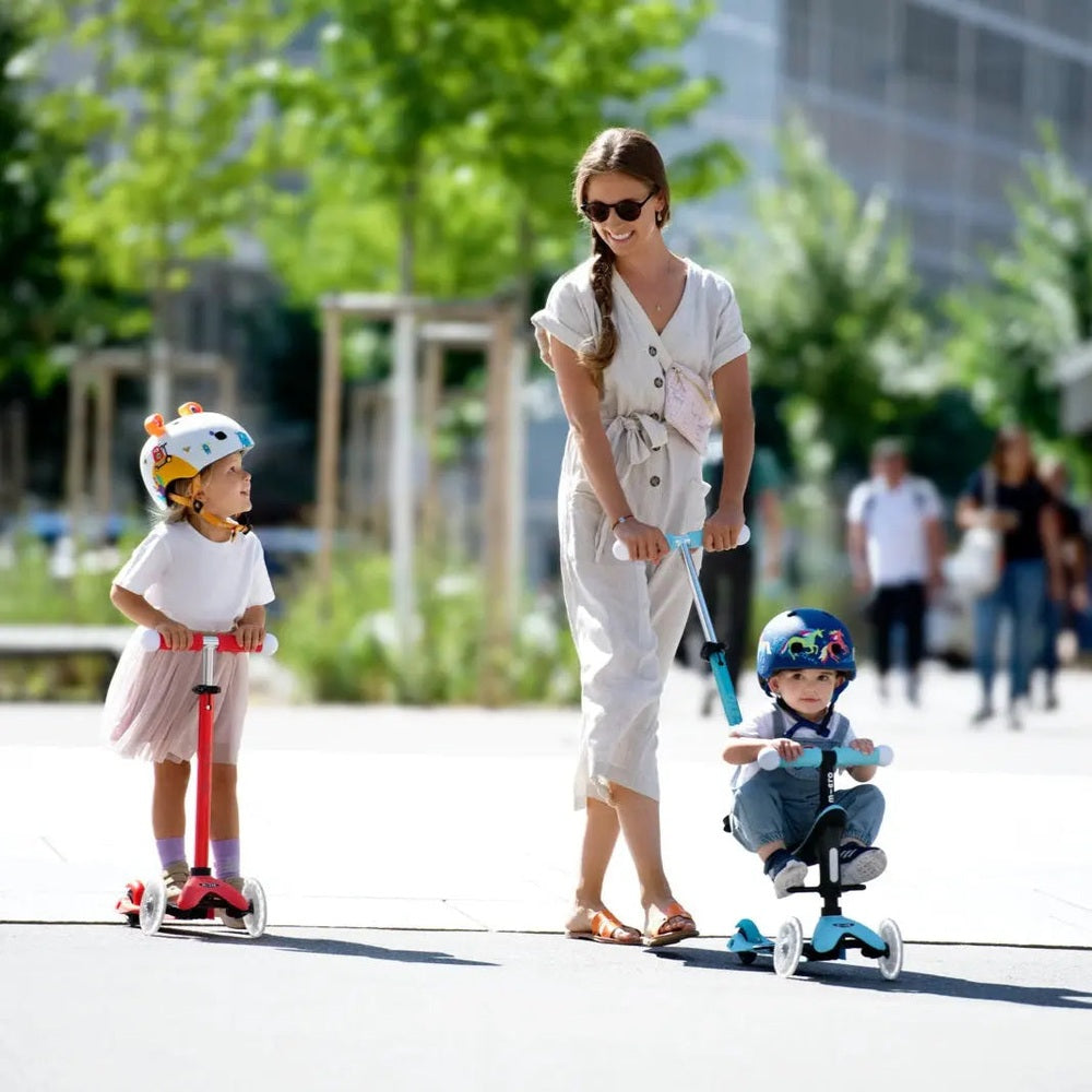 Micro Mini2Grow Deluxe Led Scooter