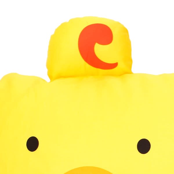 Milo & Gabby kids pillowcase in bright yellow with chick face design