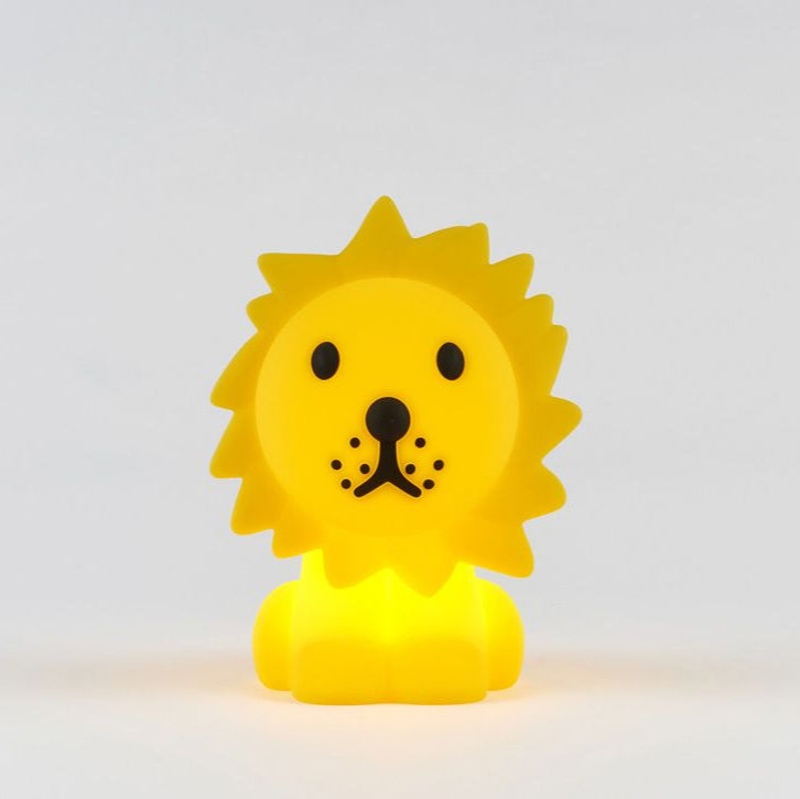 MR MARIA Lion night light, yellow plastic, cozy nursery decor