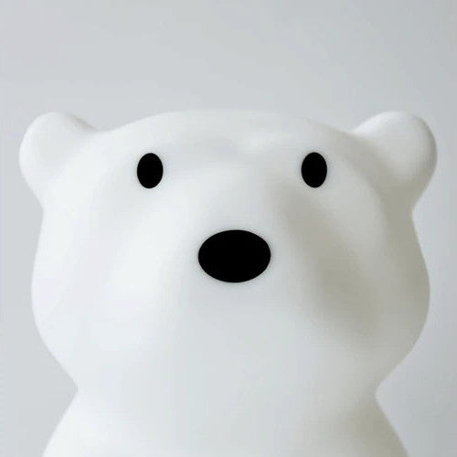 MR MARIA Nanuk polar bear table lamp in white ceramic for soft ambient light