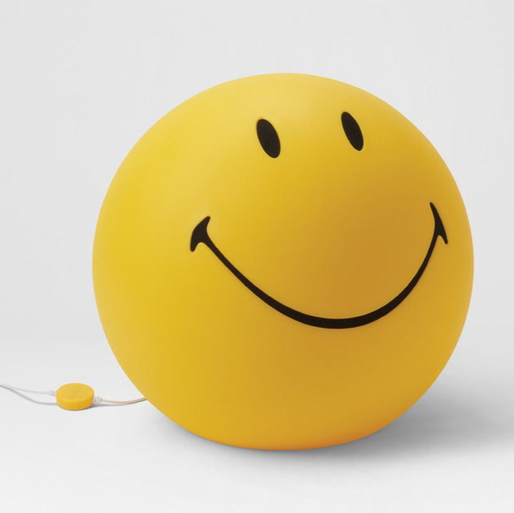 Mr Maria XL Lamp Smiley yellow night light with pull-string cord