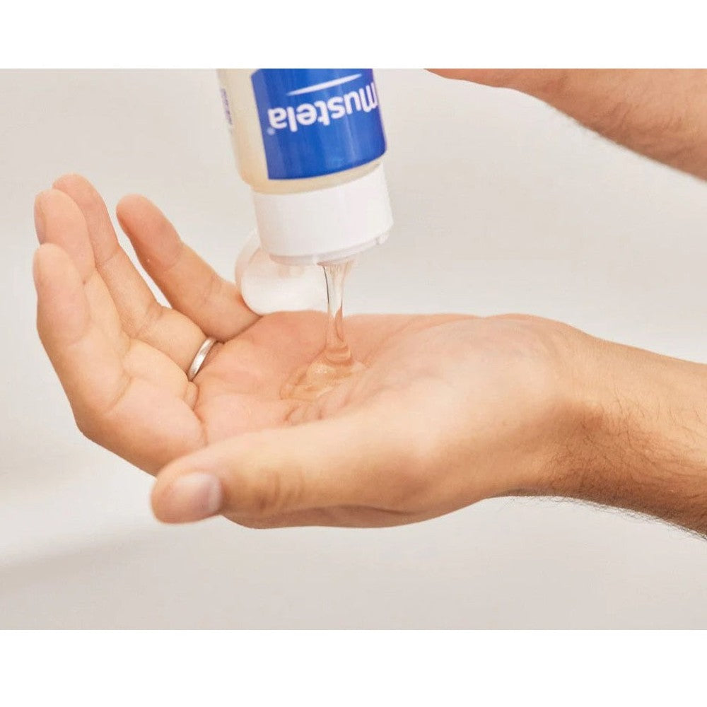 Mustela Gentle Baby Shampoo with Organic Avocado, 200 ml, poured onto palm in use