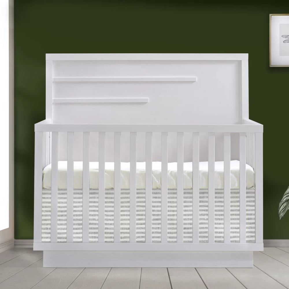 Natart Signature Series Como 4-in-1 Convertible Crib, white with horizontal molding