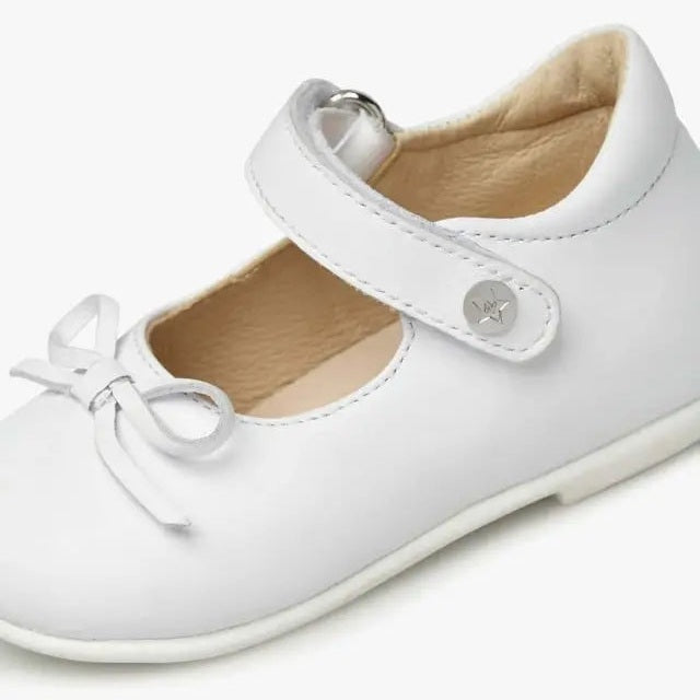 Naturino Ballet Leather Ballerinas With Bow White