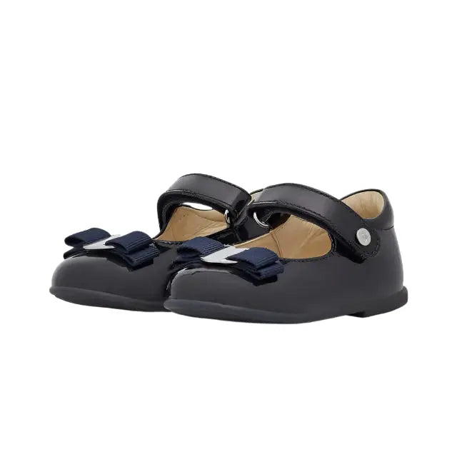 Naturino Jete Patent Leather Ballerinas Black for babies, navy bows, with a strap fastened across the foot.