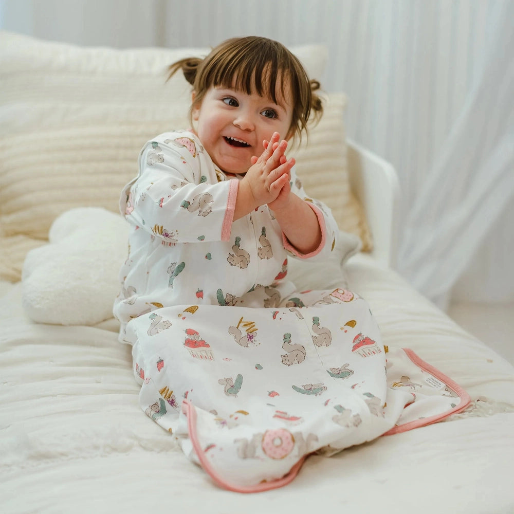 Nest Designs 0.6 TOG Removable 3/4 Sleeve Sleep Bag Very Squirrelly