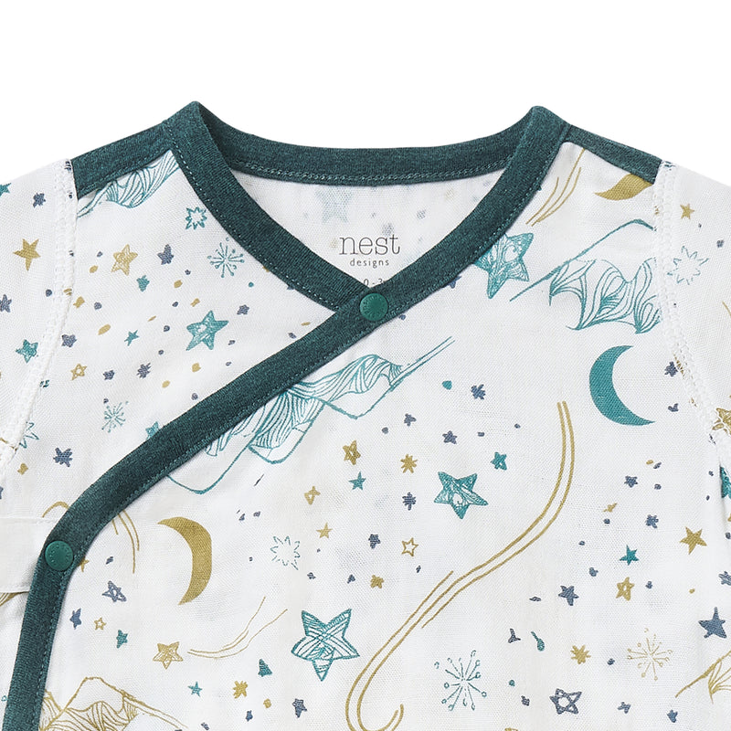Nest Designs Bamboo Short Sleeve Kimono Onesie Stars White
