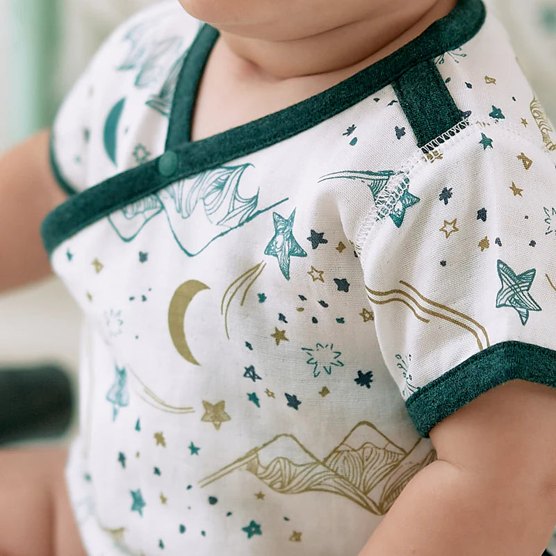 Nest Designs Bamboo Short Sleeve Kimono Onesie Stars White