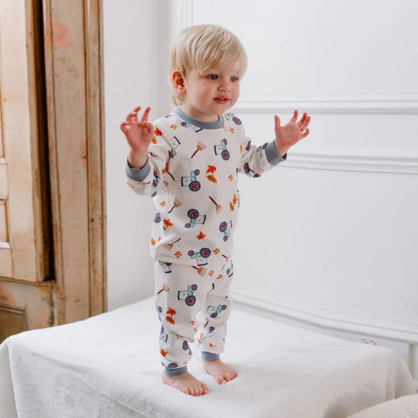 Nest Designs Organic Cotton Two-Piece Long Sleeve Pj Set On The Farm