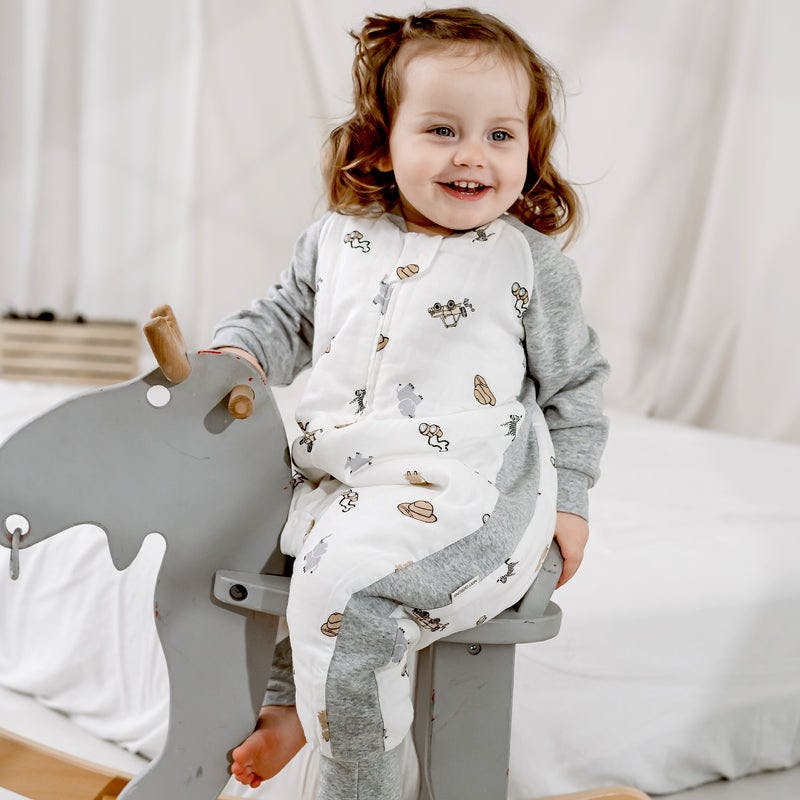 Nest Designs Raglan Bamboo Long Sleeve Footed Sleep Bag 2.5 Tog Safawhee