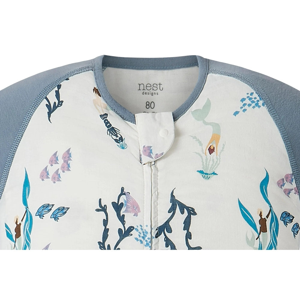 Nest Designs Raglan Bamboo Pima Short Sleeve Footed Sleep Bag 0.6 Tog Splish Splash with blue sleeves