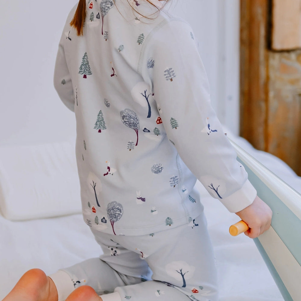 Nest Designs Two-Piece Long Sleeve Pj Set Snowy Snuggles