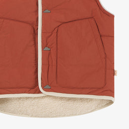 Petite Revery Cozy Crumbs Reversible Fleece Vest - Redwood Burl