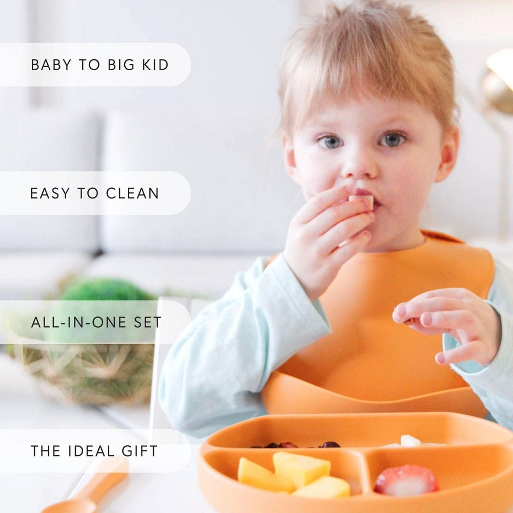 Quark Feedi silicone 5-piece feeding set; orange divided bowl with baby utensils