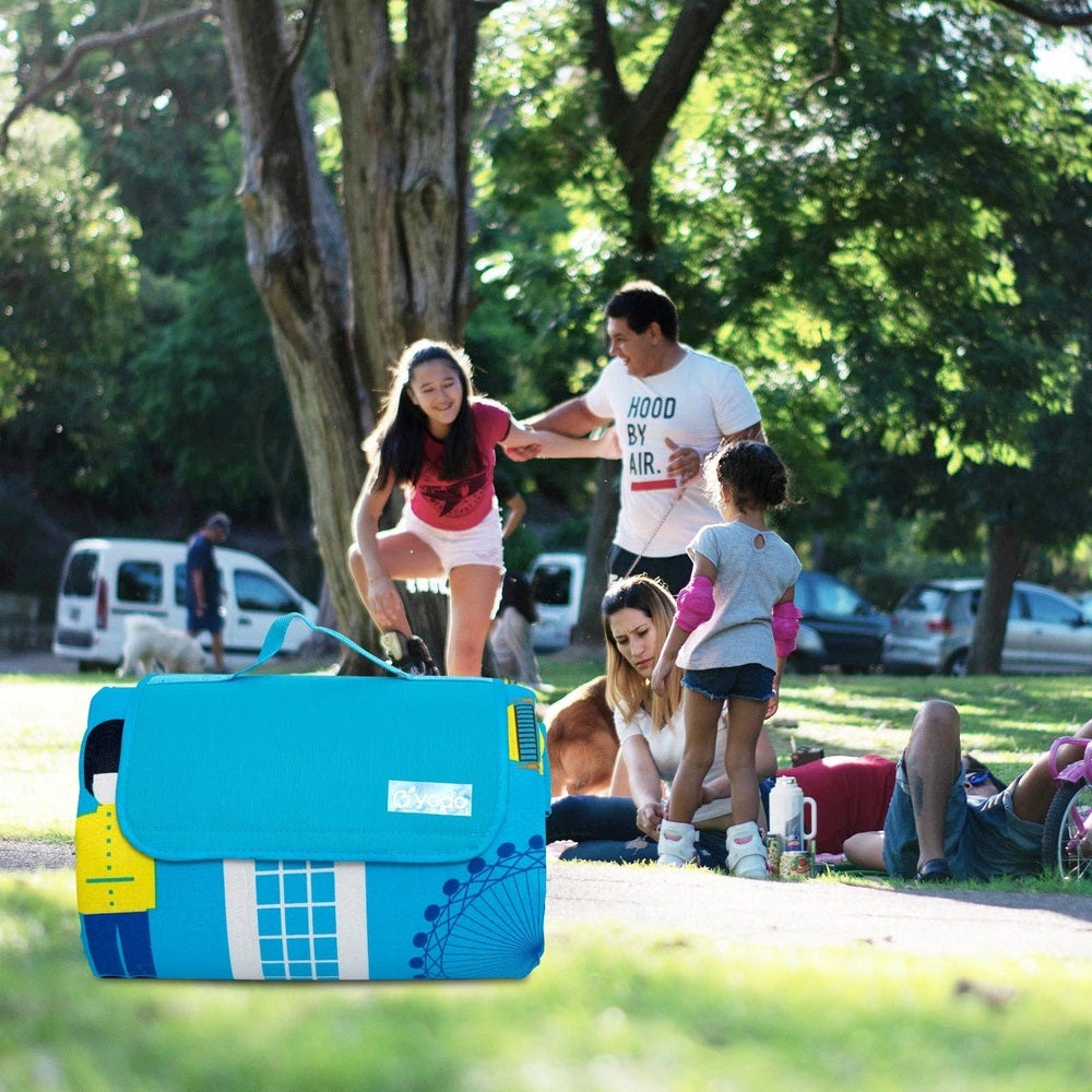 Ray Star 79x79 London City View picnic blanket in blue, sandproof and waterproof beach mat.