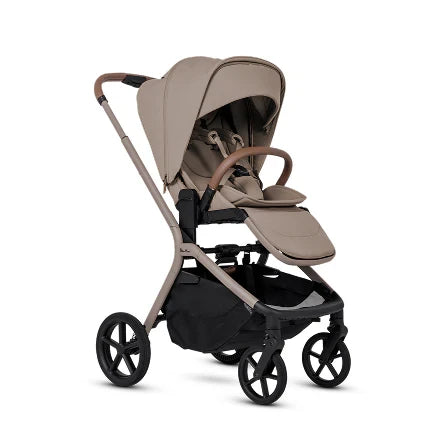 Silver Cross Breez Compact Stroller — included Breez chassis and seat