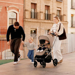 Silver Cross Breez Stroller + Bassinet Travel System Bundle