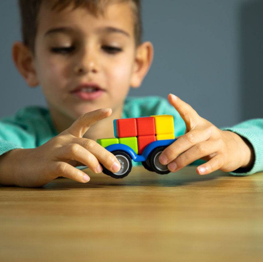 Smart Games Smartcar Mini toy car with colorful cube blocks on wheels; educational toy for kids