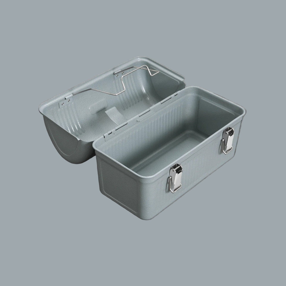 STANLEY Classic Lunchbox H 10Qt in gray, open to show ribbed interior and secure metal latches.