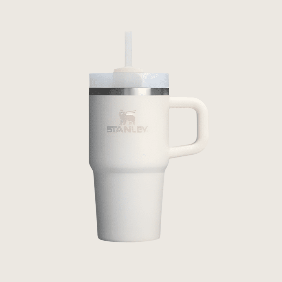 Stanley Quencher H2.0 Flowstate 20 oz tumbler with handle in white