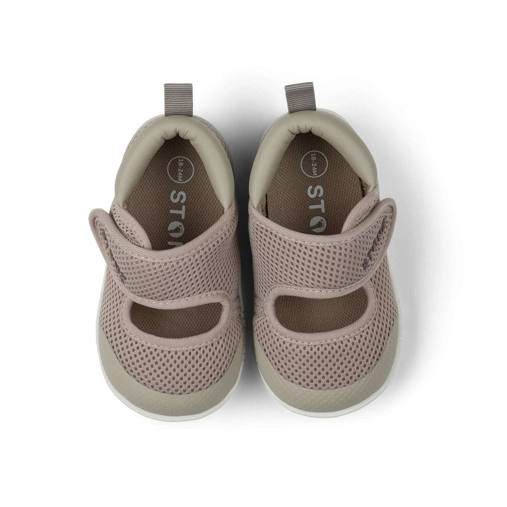 STONZ Cruiser Mary Jane baby shoes in dune pink mesh for toddlers