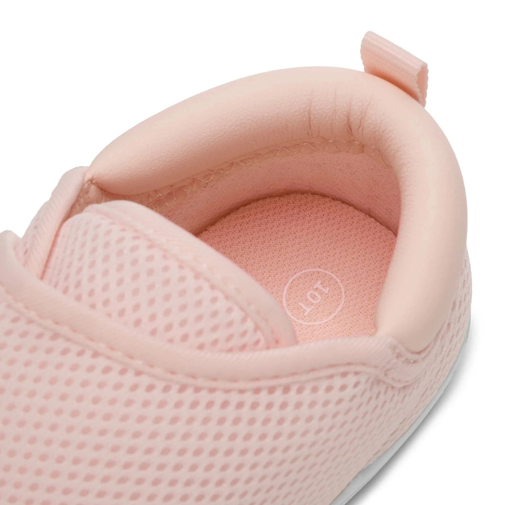 Stonz Cruiser Original Baby Shoes Haze Pink with breathable mesh upper and soft lining, top-view with pull tab.