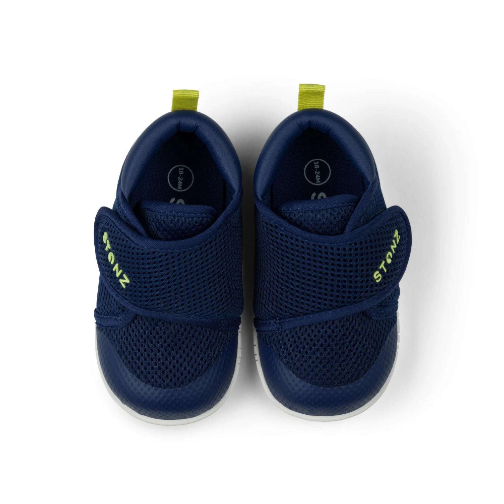 Stonz Cruiser Original baby shoes navy with lantern green accents for toddlers