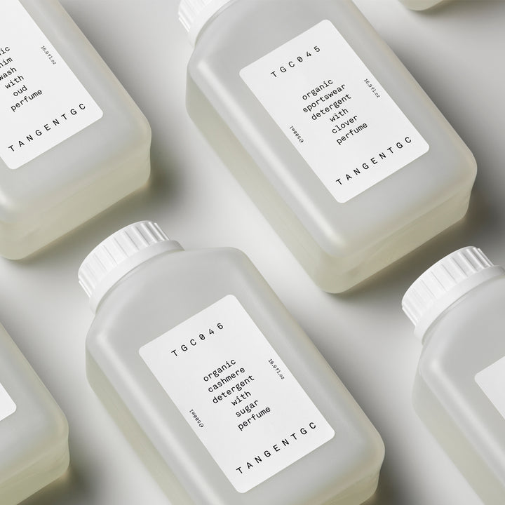 set of Tangentgc Clover Sportswear detergent bottles, 500 ml each, translucent jugs with minimalist white labels