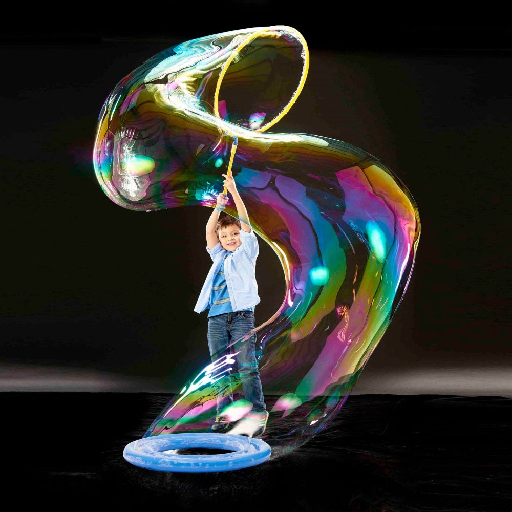 Uncle Bubble Megaloop bubble toy with 16 oz concentrate; child creates a massive iridescent bubble