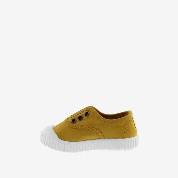 Victoria Shoes Rubber-Toecap Canvas Curry