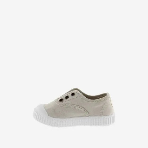 Victoria Shoes Rubber-Toecap Canvas Hielo