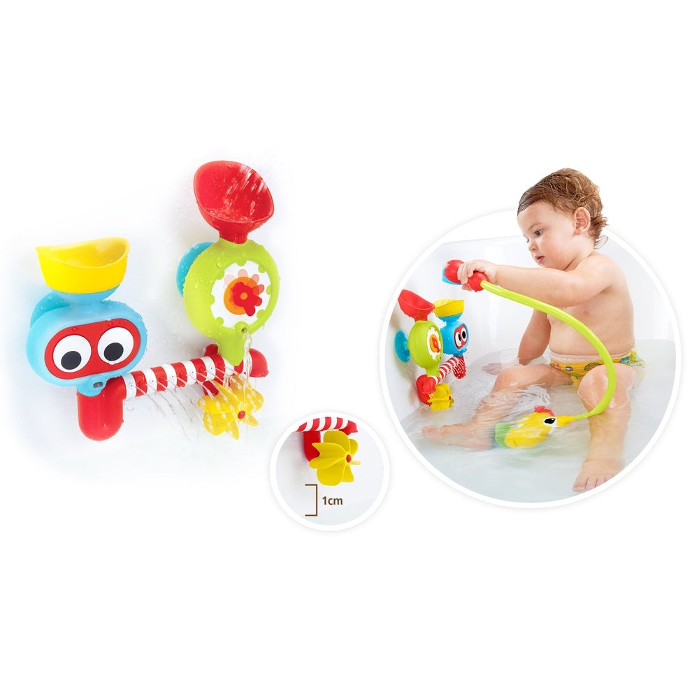 Yookidoo Submarine Spray Station bath toy with colorful submarine and water-spray features, child playing