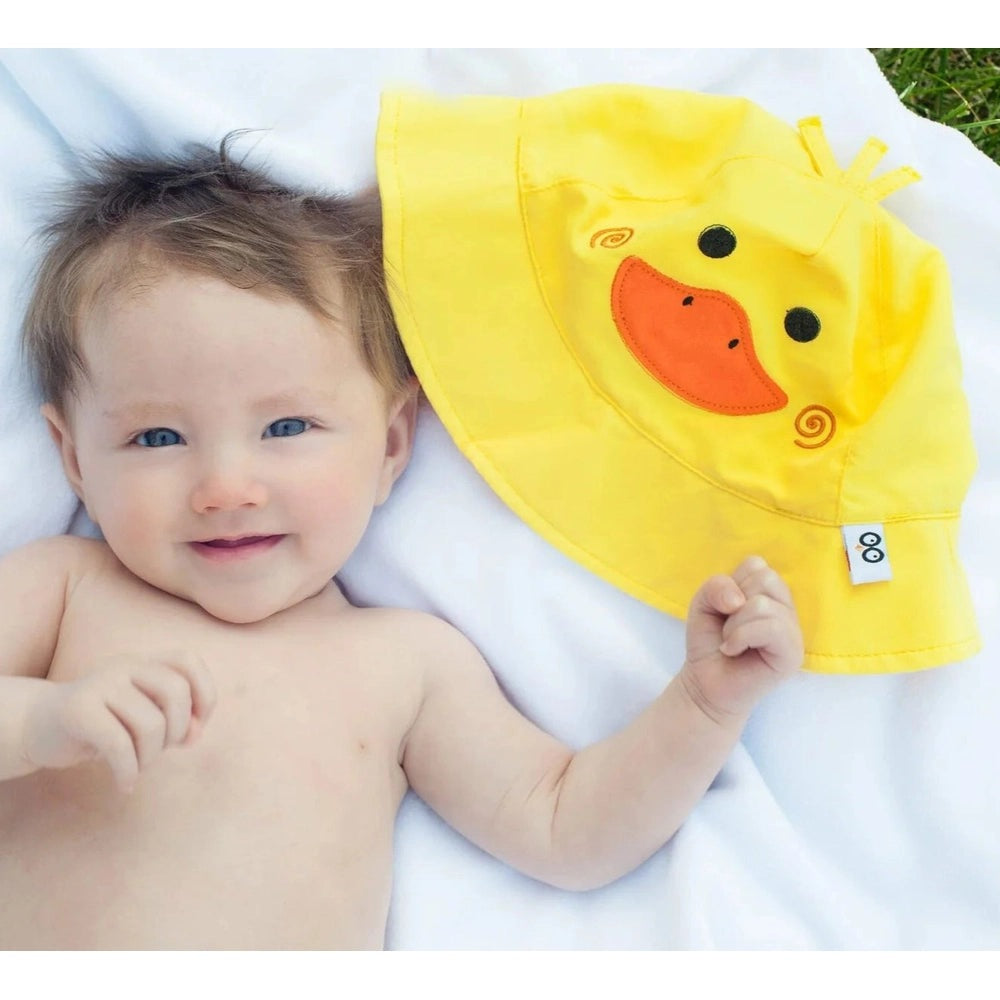 Zoocchini baby sun hat Duck in bright yellow with orange beak and black eyes