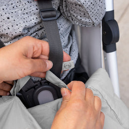 Aden+Anais Embrace Collection-Cross-Hatch Weighted On The Go Blanket