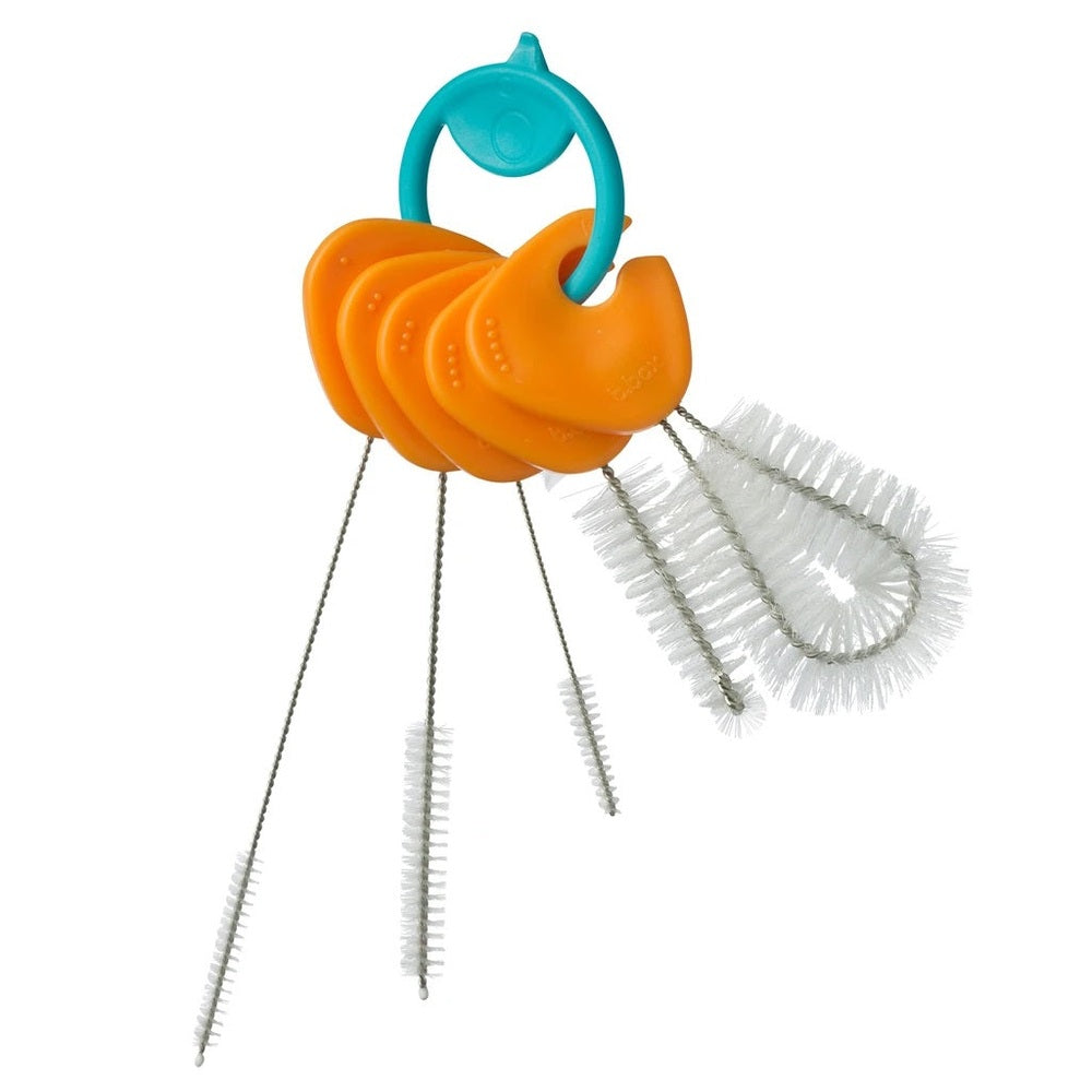 B.Box baby feeding cleaning brush set with orange silicone spiral brushes and metal bottle brushes, 5 pieces.