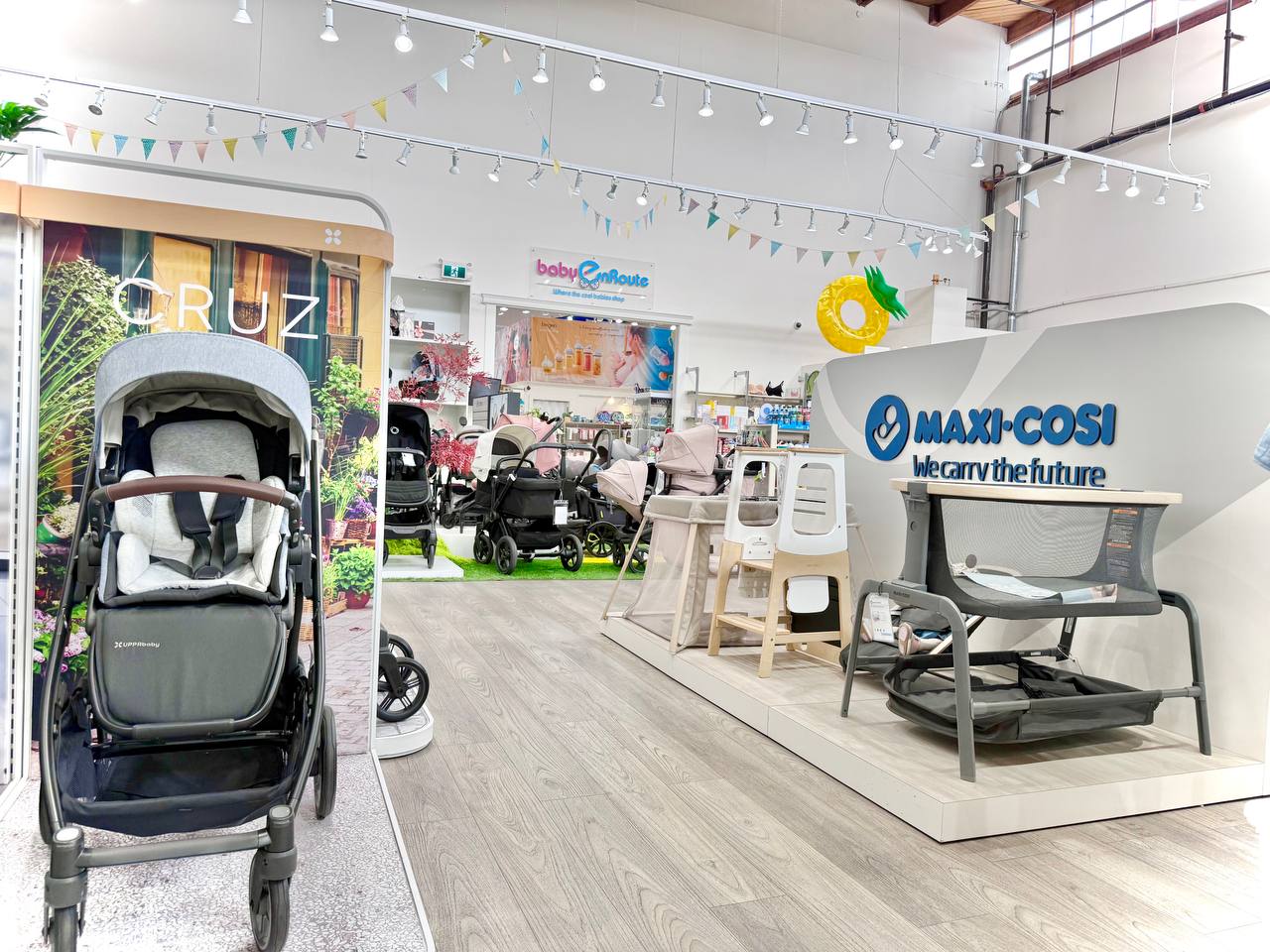 Inside the baby enRoute Richmond showroom