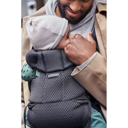 BabyBjörn Baby Carrier Free