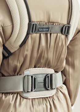 BabyBjörn Baby Carrier Harmony