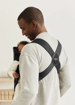 BabyBjörn Baby Carrier Mini