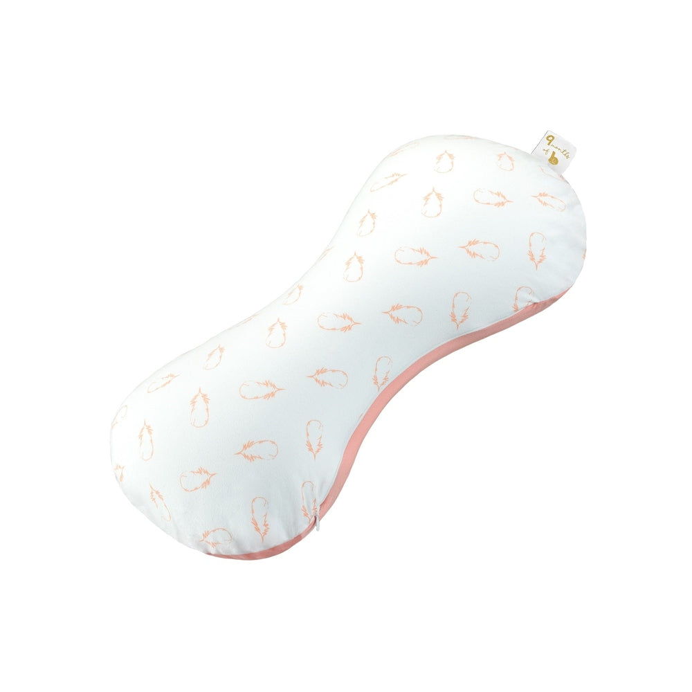 Babymoov Mom & B maternity pillow cover in pink fabric with peach feather print