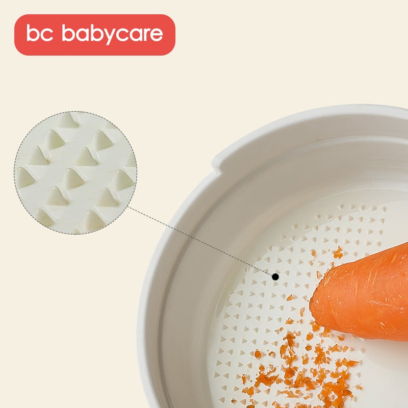 BC Babycare Baby Food Masher, green, perforated plate for easy mashing with carrot bits