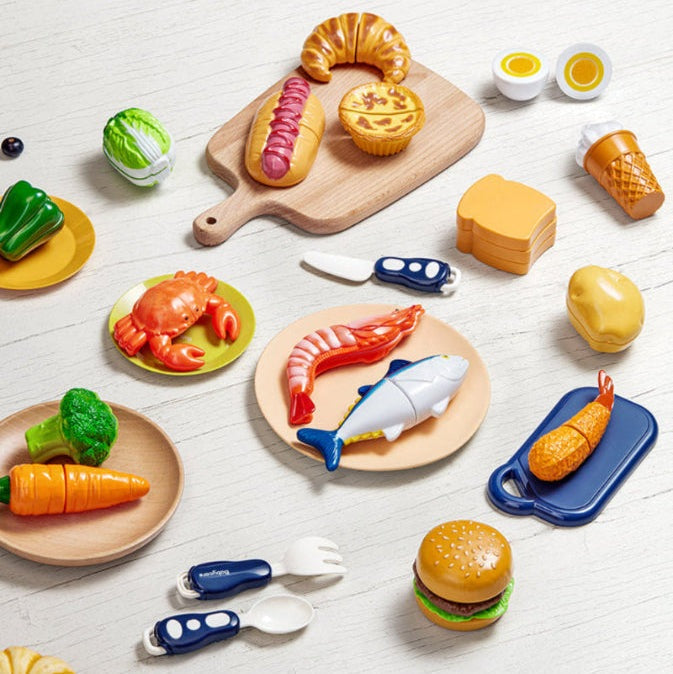 BC Babycare Little Cooker Toy Set Little Chef - 39-piece plastic toy kitchen with foods and utensils