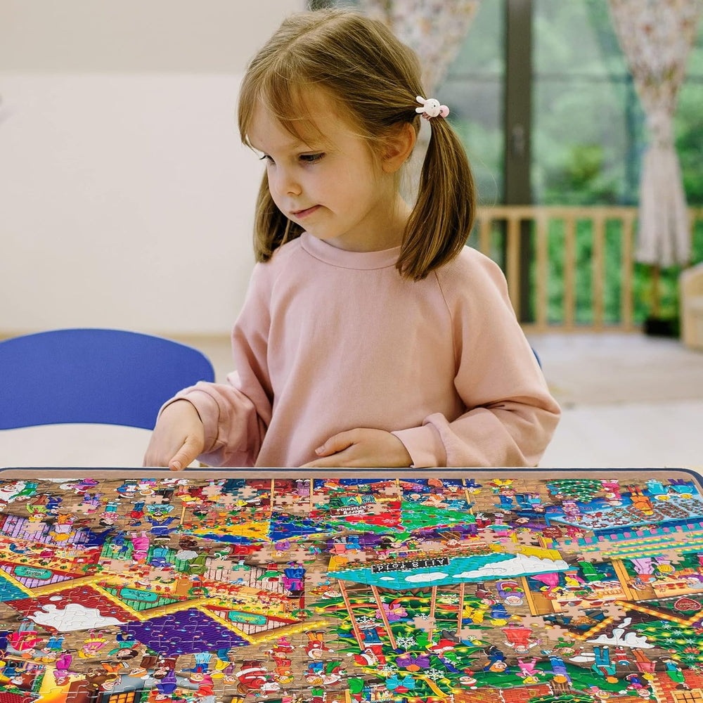 Becko 500-piece Christmas Fair jigsaw puzzle by Baby Enroute, colorful festive scene on the table