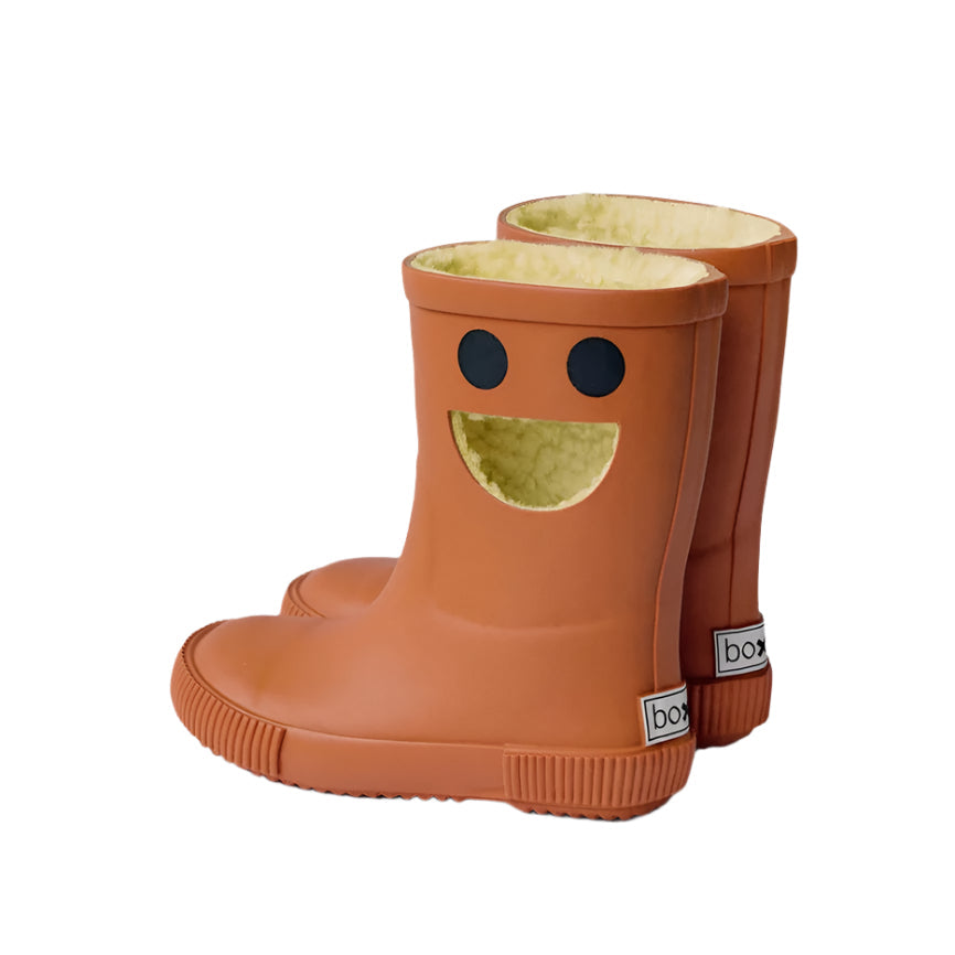 Boxbo Wistiti fleece-lined rain boots, vintage brown, plush cream lining and black logo patches.