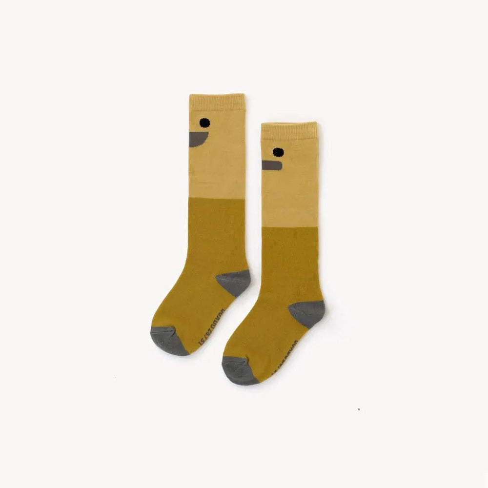 Boxbo Wistiti High Socks Yellow set of 2; mustard-yellow baby socks with gray toe/heel accents and playful face.