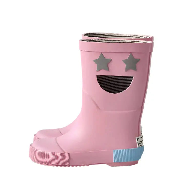Boxbo Wistiti Rainboots Star Pink for kids; pink waterproof rubber boots with star eyes and smile.